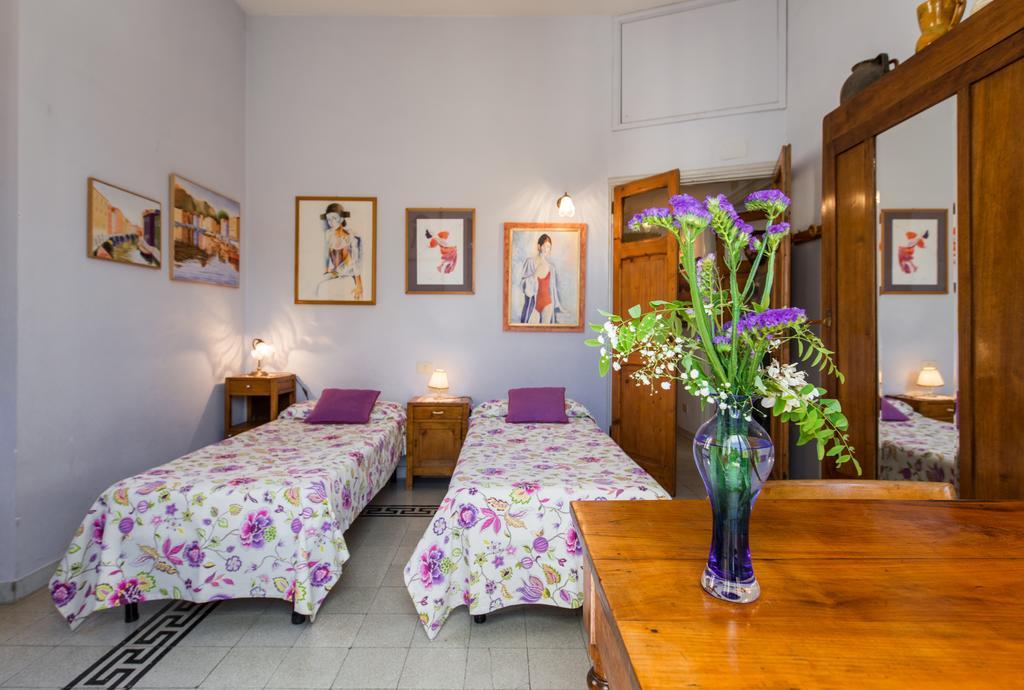 Colosseo Holiday House Apartamento Roma